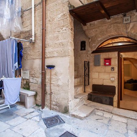 La Pergola Apt In The Heart Of Bari Extérieur photo