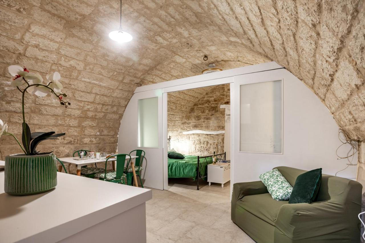 La Pergola Apt In The Heart Of Bari Extérieur photo